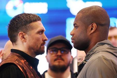 Oleksandr Usyk vs Daniel Dubois 2: TV and free live stream, ringwalk times and fight card