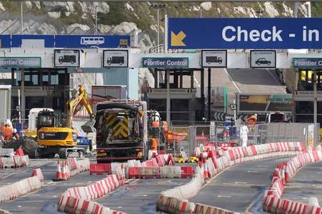 Foreign Office warns of new passport rules coming into force for Spain, Italy and France