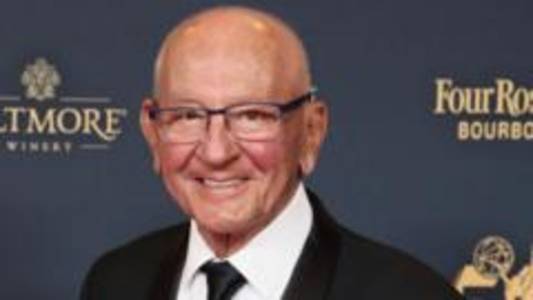 Frank Caprio: 'Nicest judge in the world' dies aged 88