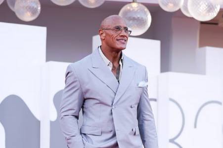 Dwayne 'The Rock' Johnson unrecognisable as he drops 60lbs for upcoming true story film